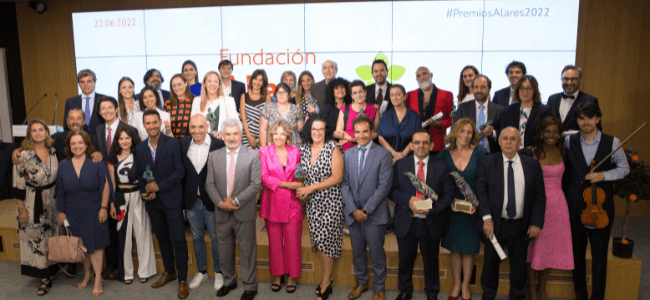 PUBLICACIÓN GANADORES PREMIOS NACIONALES VIVOFÁCIL (ANTES ALARES) 2022